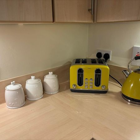 Conaglen, Glenloch View, Fort William 2-Bedroom Loch Side Flat المظهر الخارجي الصورة