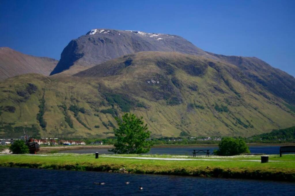 Conaglen, Glenloch View, Fort William 2-Bedroom Loch Side Flat المظهر الخارجي الصورة