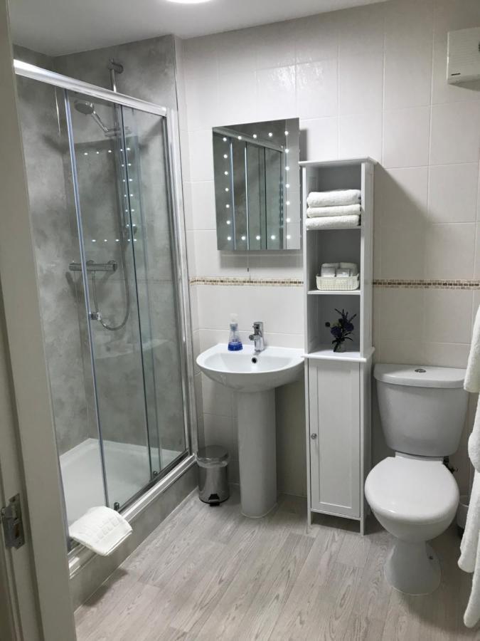 Conaglen, Glenloch View, Fort William 2-Bedroom Loch Side Flat المظهر الخارجي الصورة