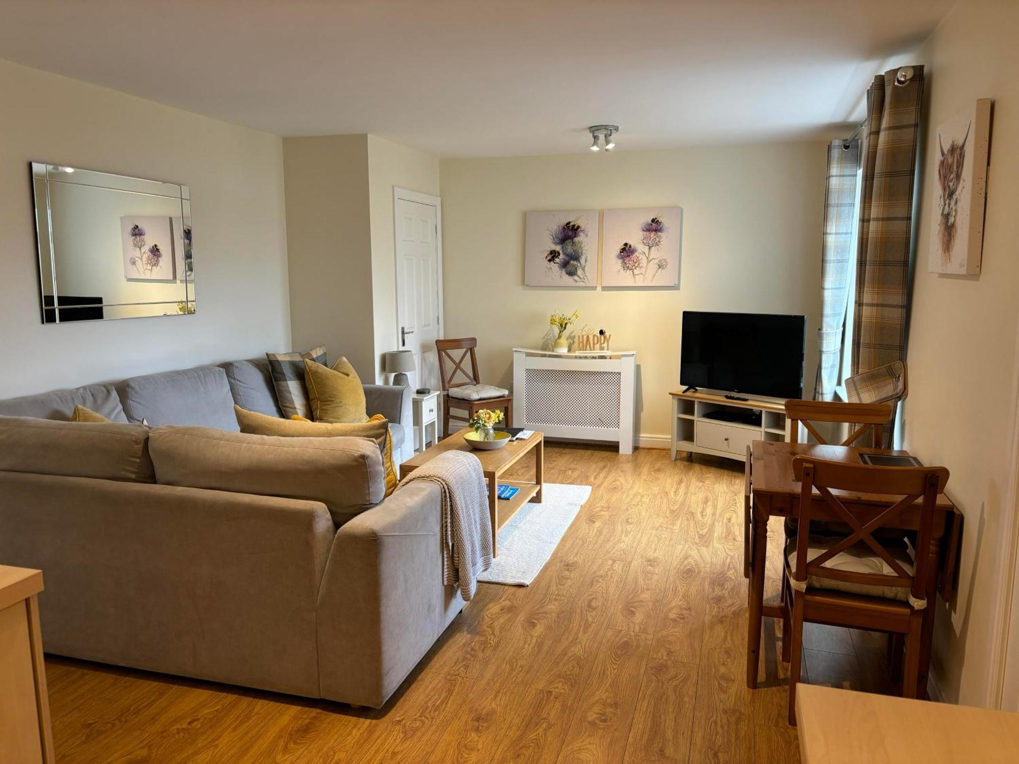 Conaglen, Glenloch View, Fort William 2-Bedroom Loch Side Flat المظهر الخارجي الصورة